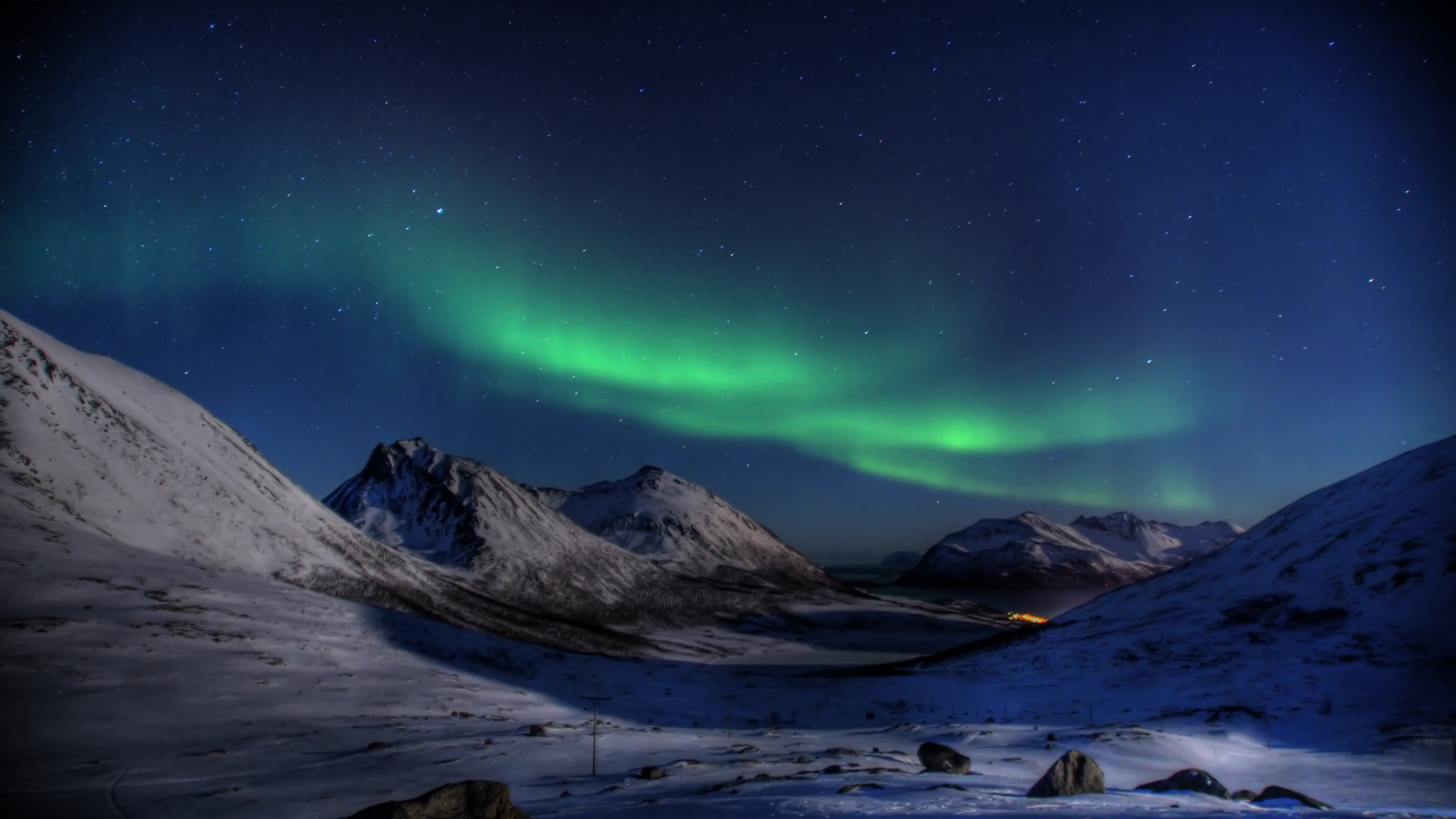 Aurora Borealis Northern Lights Night Sky Mountains Scenery 4K Wallpaper  6919