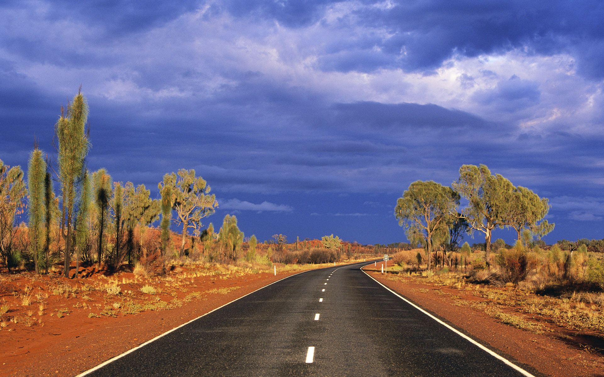 Lasseter Highway, Northern Territory, Australia