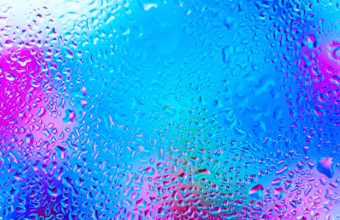 Waterdrops Bright HD Desktop Background