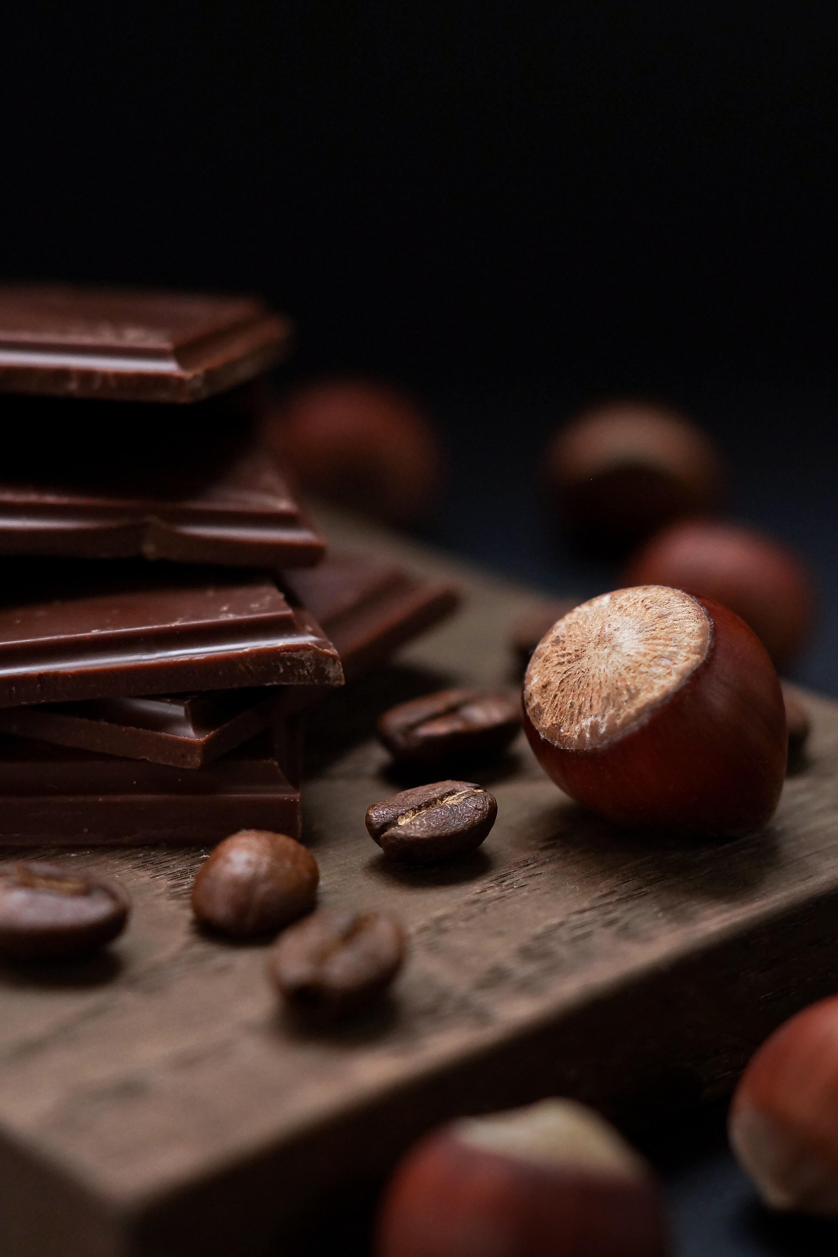 Chocolate And Dry Fruit Hd Wallpaper