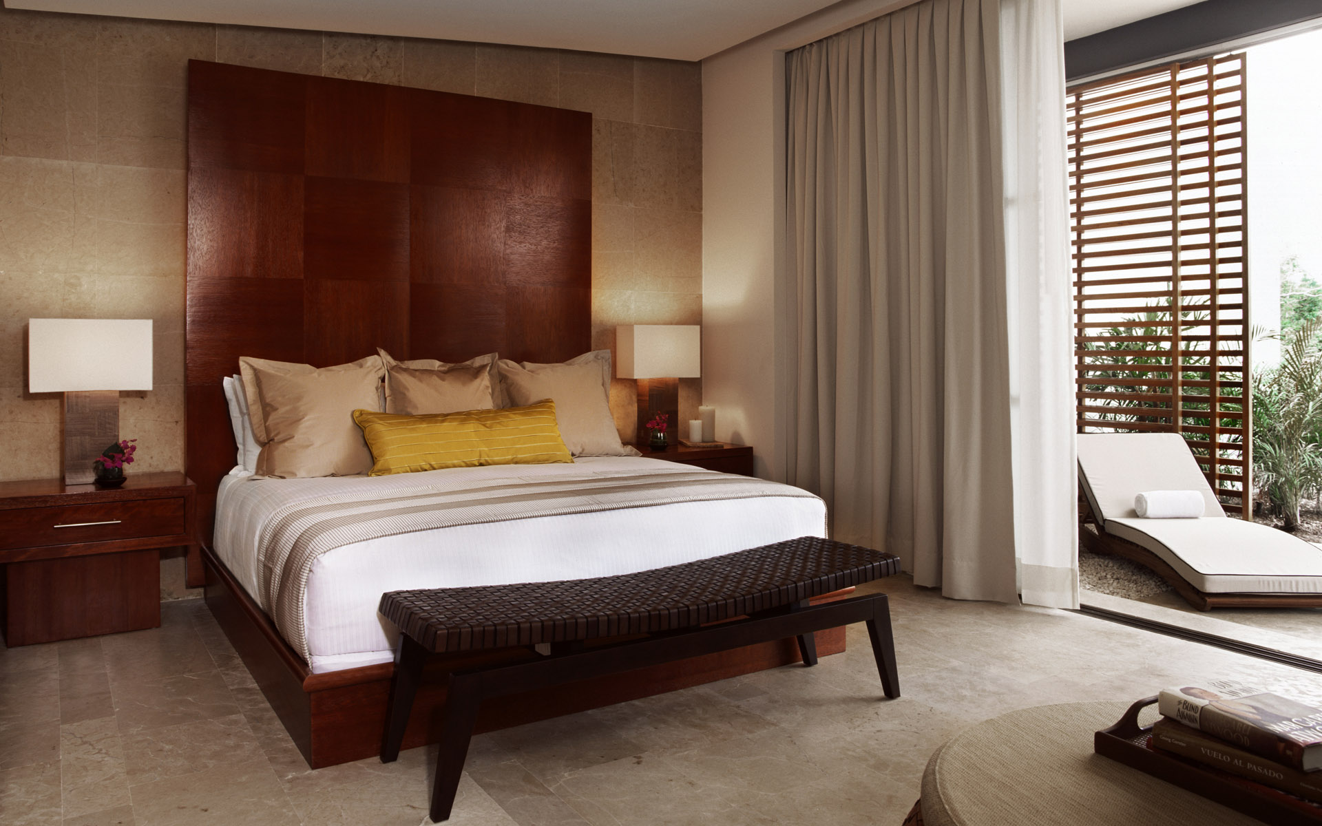 Beautiful Bedroom Wallpapers 01 - [1920 x 1200]