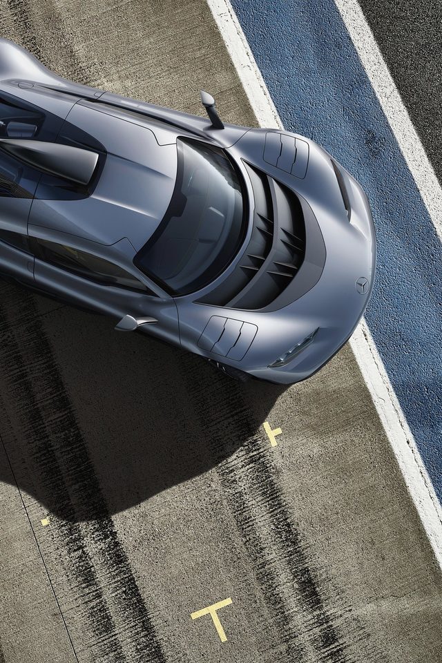 Mercedes Amg Project One 0l Wallpaper 640 X 960
