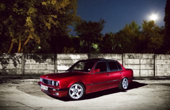 Featured image of post Bmw E30 Wallpaper Phone : Bmw e30 m3 v8 siniy hrom perednie bmv pered relsy.