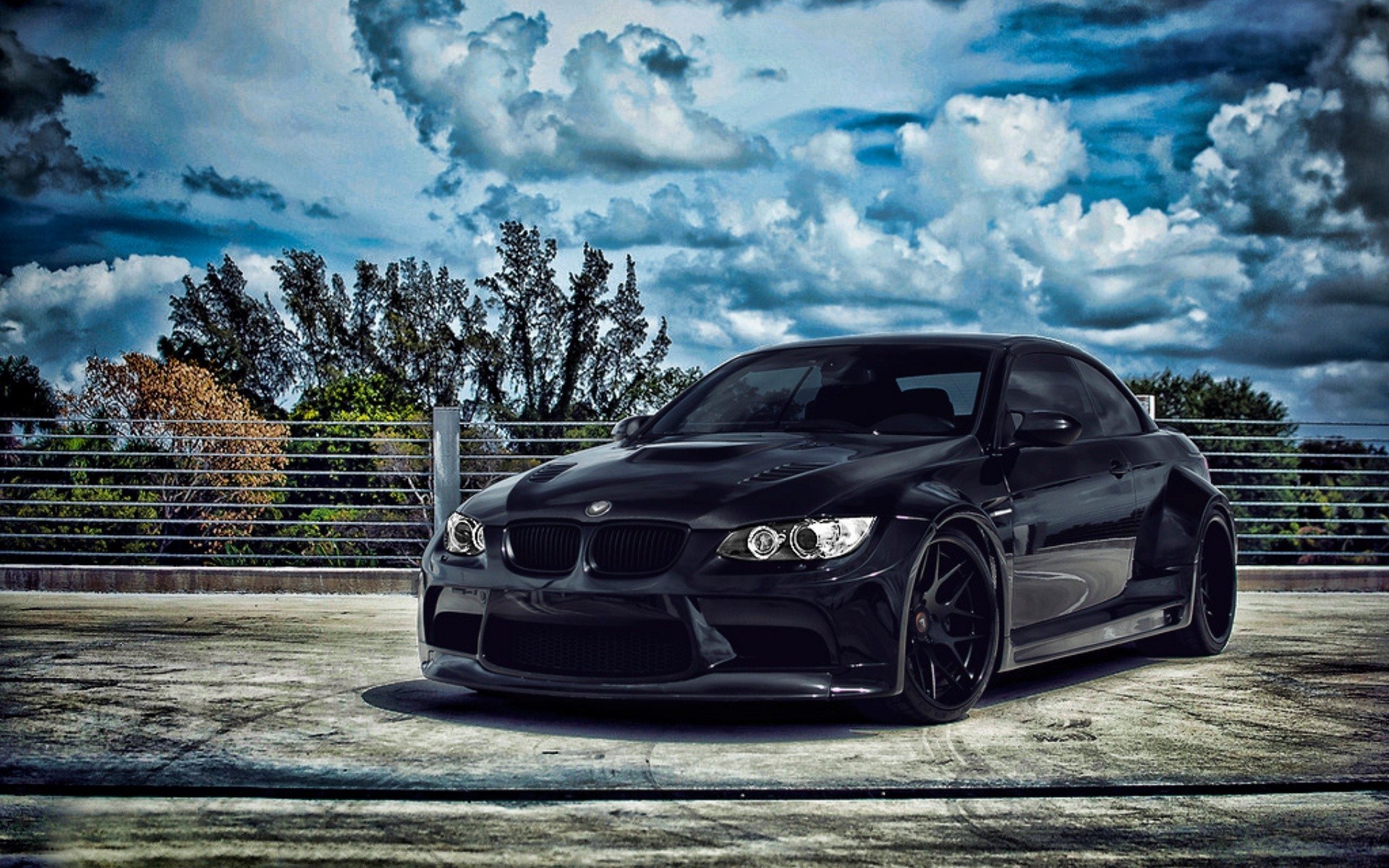 BMW M3 Wallpaper 09 - [1920x1200]