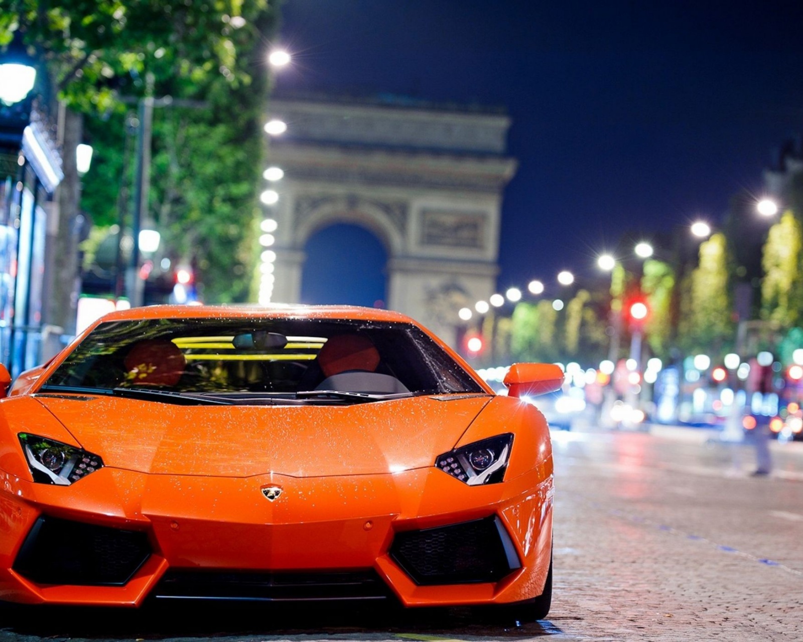 Lamborghini Aventador Night Shot Wallpaper - [1600x1280]