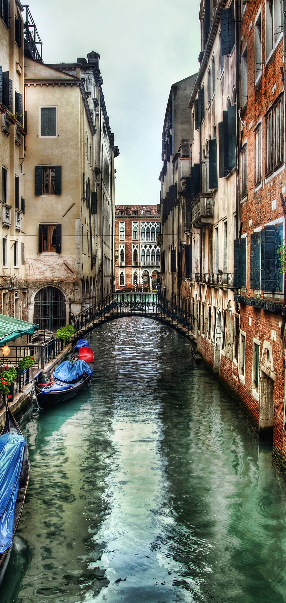 1080x2280 Wallpaper 7