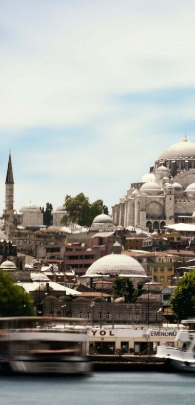 Istanbul Wallpaper 1080x2248 380x791