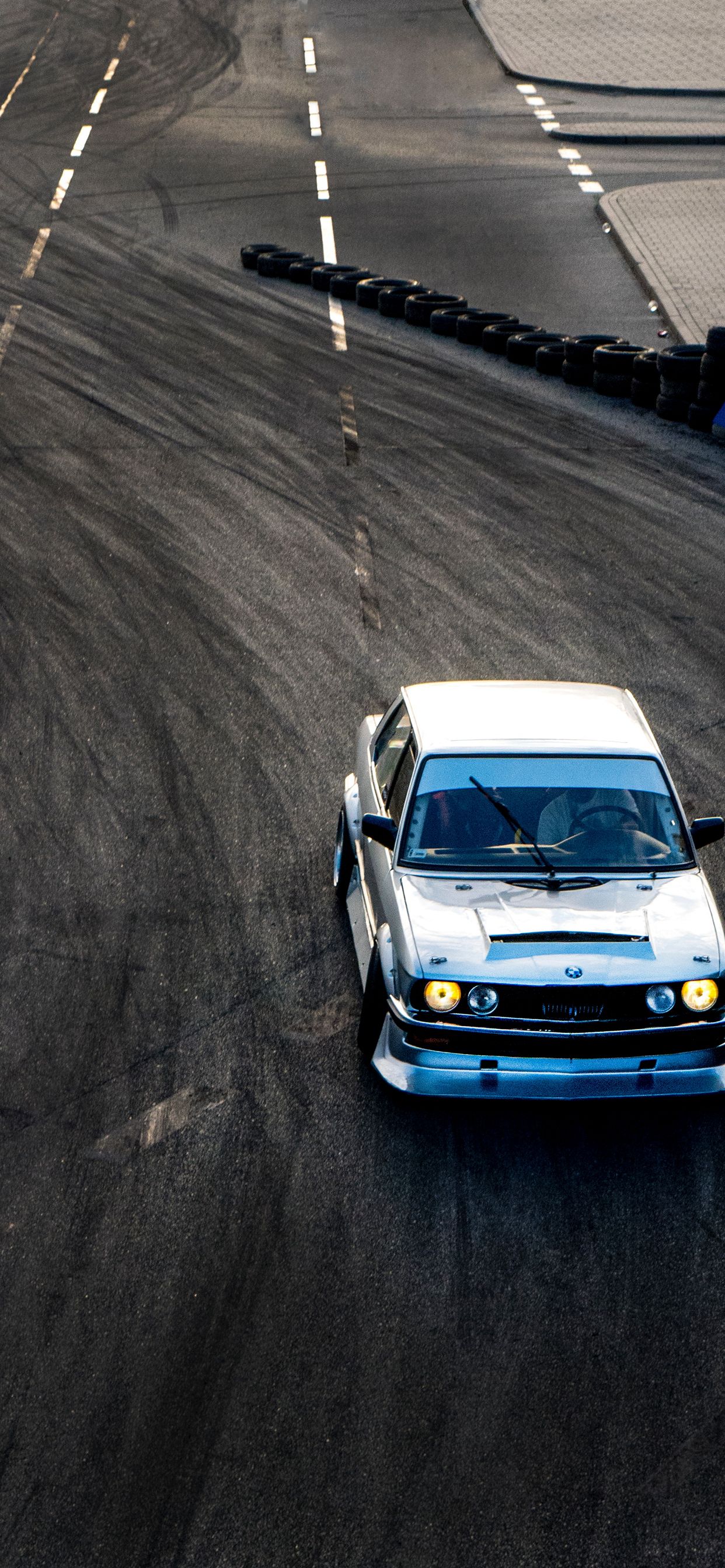 1242x2688 Wallpaper - 254