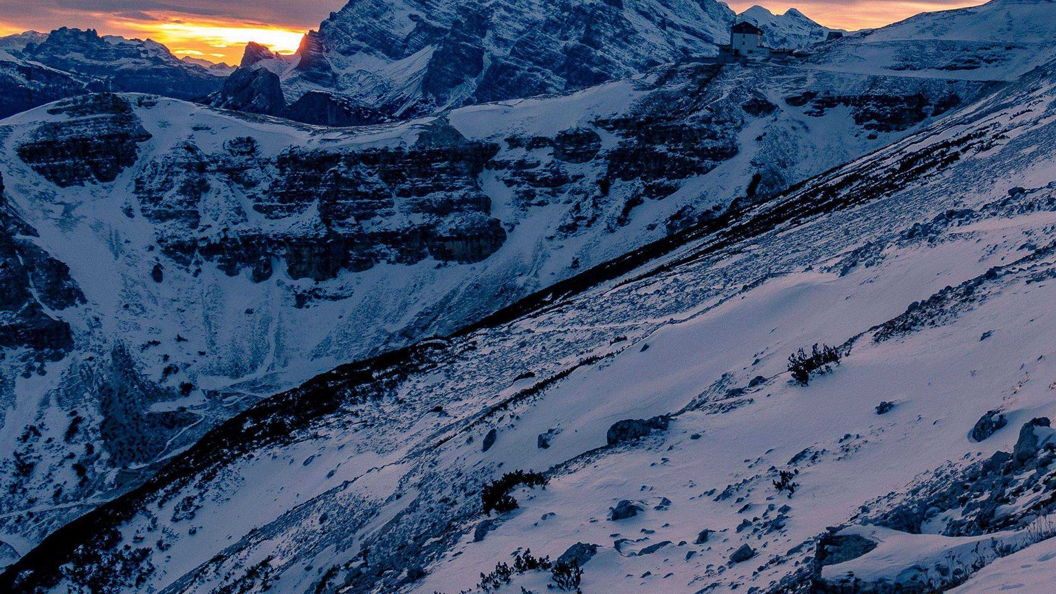Mountain Snow Peaks - [1536x864]