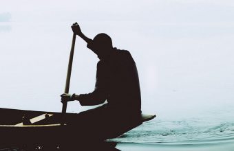 Silhouette Boat Paddle 1024x600 340x220
