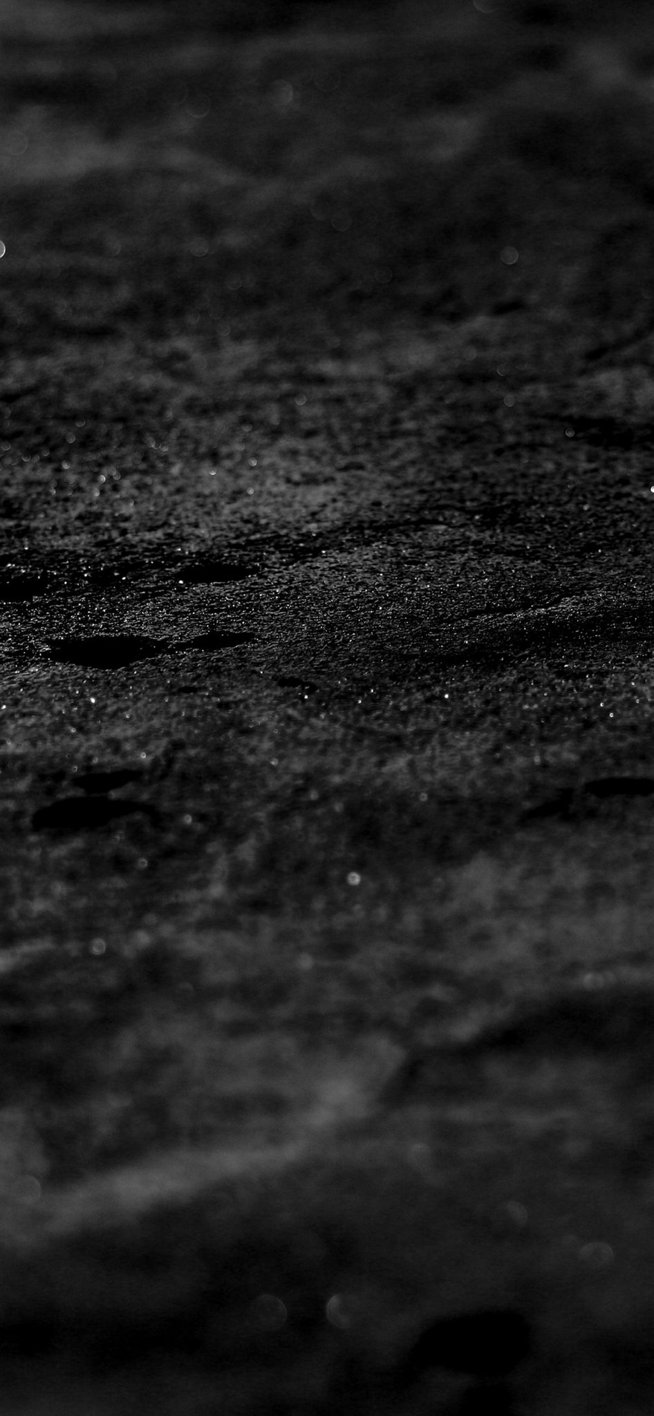 iPhone Dark Wallpaper - 079